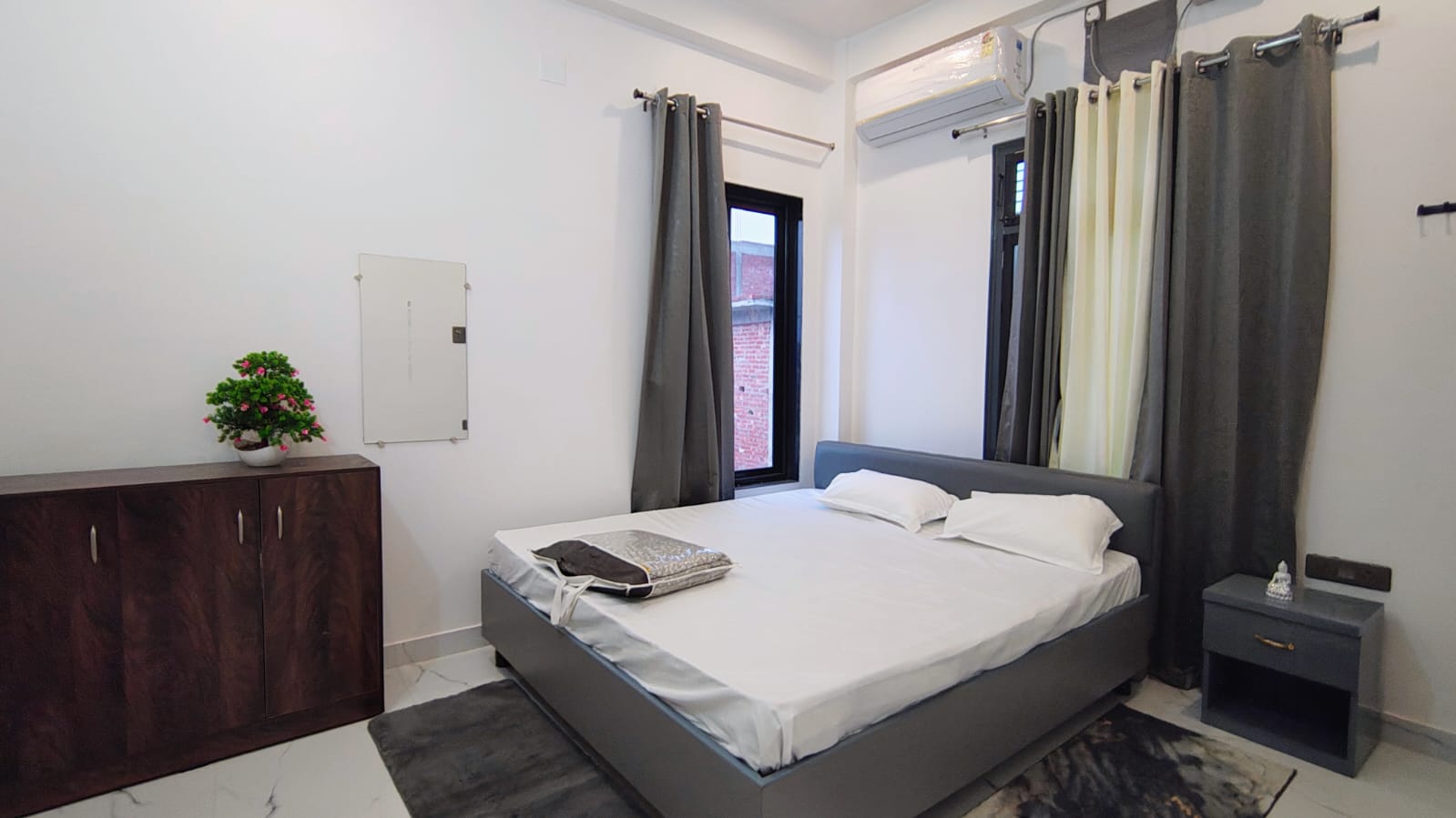 Kaivalya Signature Bed